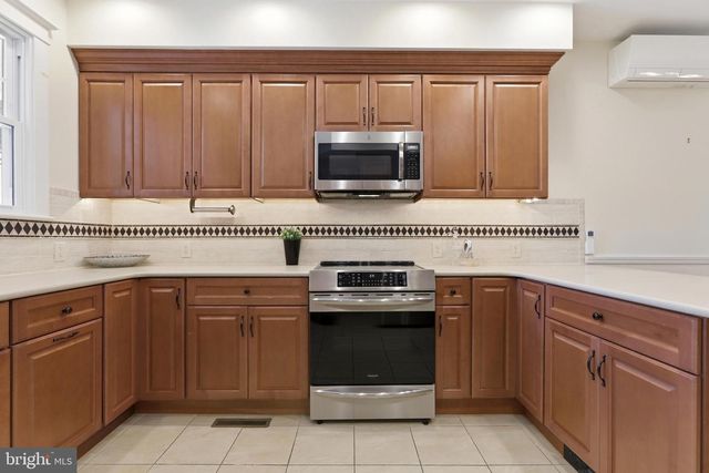 703 SEVILLE, Wilmington, DE 19809
