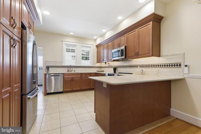 703 SEVILLE, Wilmington, DE 19809