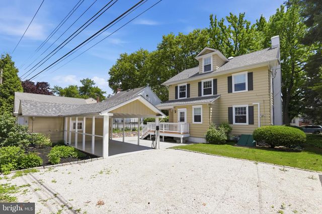 703 SEVILLE, Wilmington, DE 19809