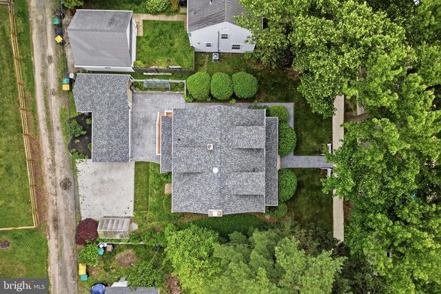 703 SEVILLE, Wilmington, DE 19809