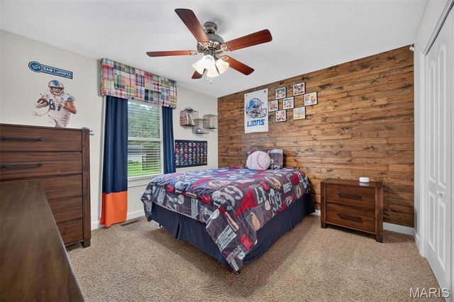 115 N Porte Drive, Highland, IL 62249