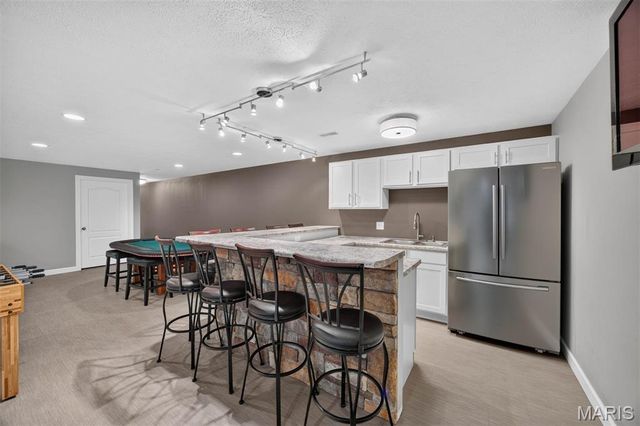 115 N Porte Drive, Highland, IL 62249