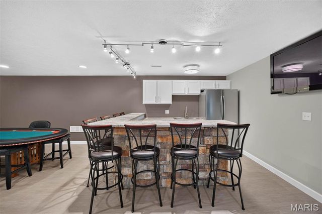 115 N Porte Drive, Highland, IL 62249