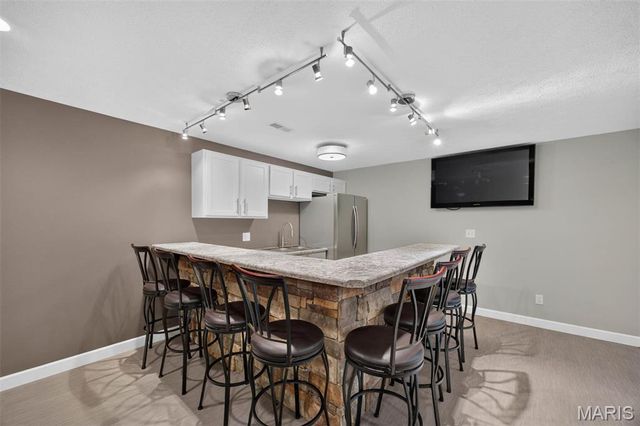 115 N Porte Drive, Highland, IL 62249