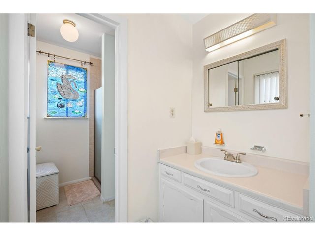 398 Uvalda St, Aurora, CO 80011