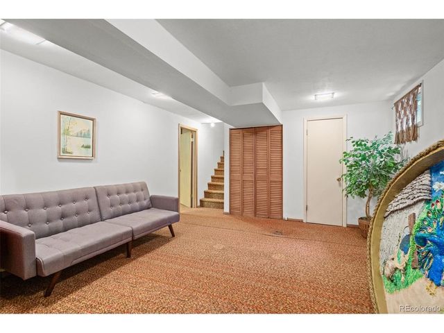 398 Uvalda St, Aurora, CO 80011