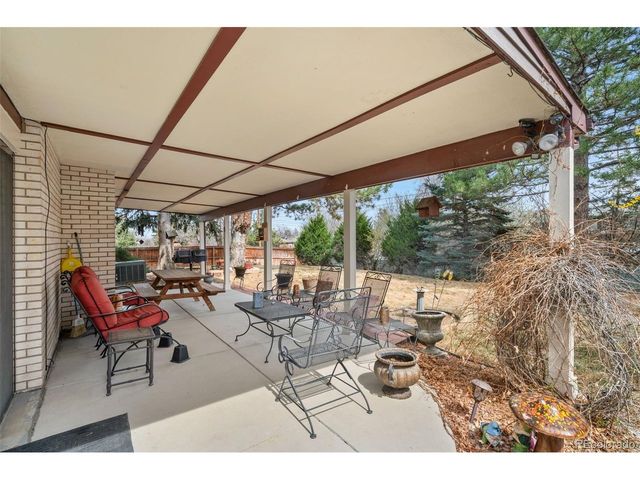 398 Uvalda St, Aurora, CO 80011
