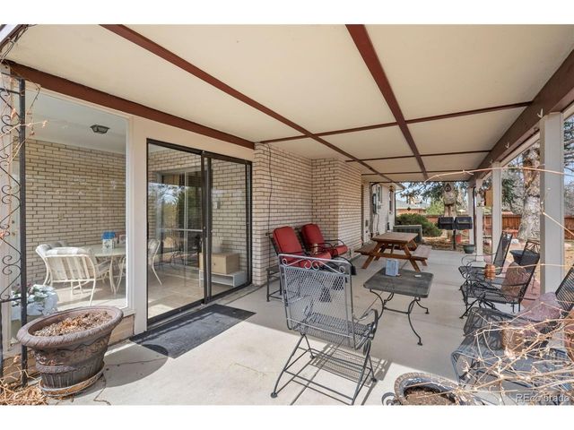 398 Uvalda St, Aurora, CO 80011