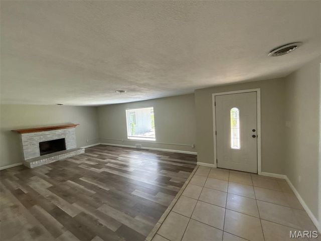 867 Lincoln Drive, Imperial, MO 63052