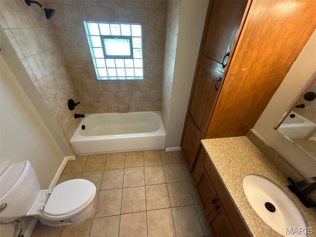 867 Lincoln Drive, Imperial, MO 63052