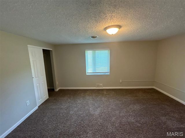 867 Lincoln Drive, Imperial, MO 63052