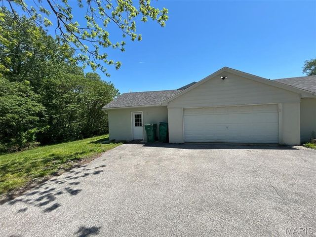 867 Lincoln Drive, Imperial, MO 63052