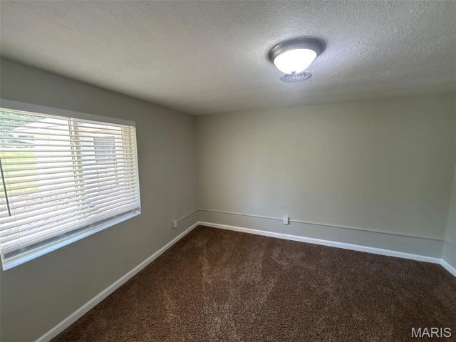 867 Lincoln Drive, Imperial, MO 63052