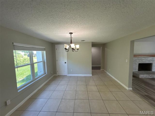 867 Lincoln Drive, Imperial, MO 63052