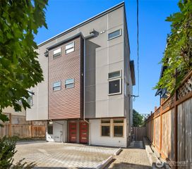 116 W Florentia Street #A, Seattle, WA 98119
