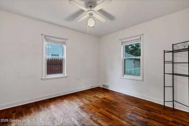 1410 Loraine Avenue, Lansing, MI 48910