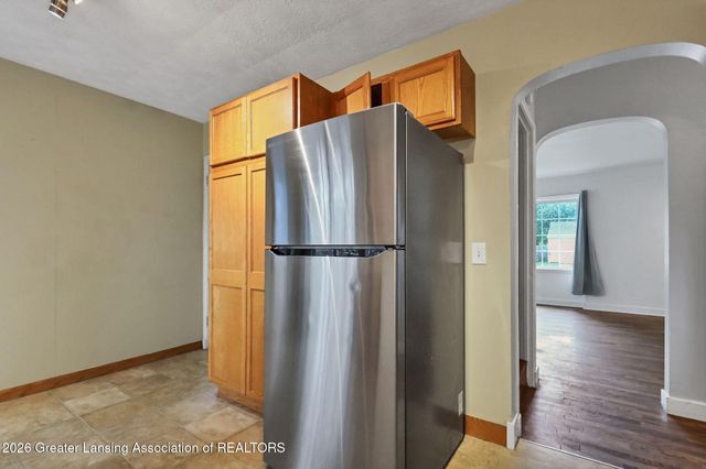 1410 Loraine Avenue, Lansing, MI 48910