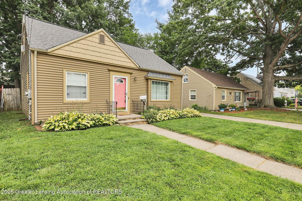 1410 Loraine Avenue, Lansing, MI 48910