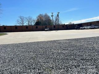 1566 14th Avenue NE, Hickory, NC 28601