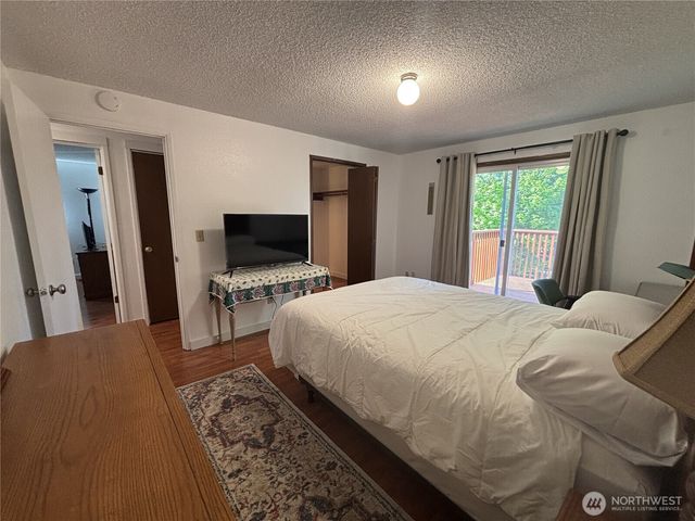 7265 E Harrison Street #A, Port Orchard, WA 98366