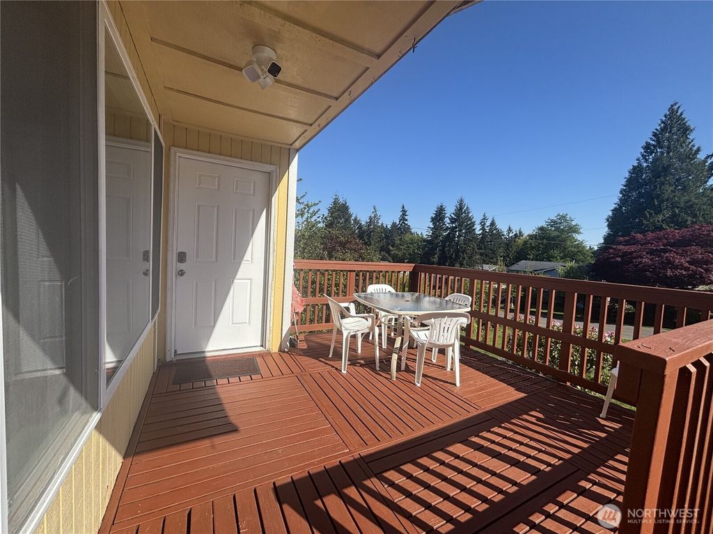 7265 E Harrison Street #A, Port Orchard, WA 98366