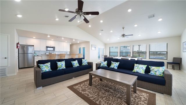 3441 Fm 1781 6D, Rockport, TX 78382