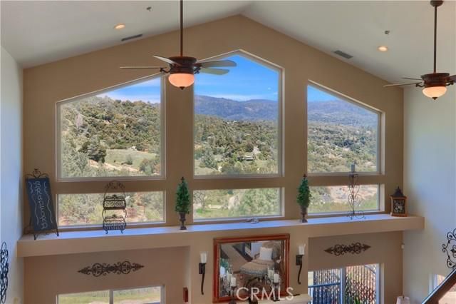 42038 Empty Creek, Oakhurst, CA 93644