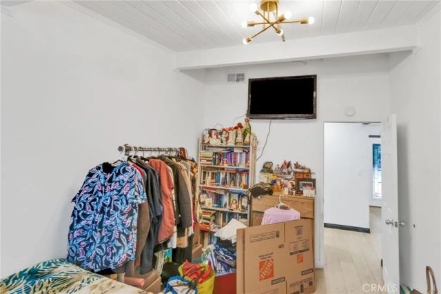 923 Hallwood Avenue, Pomona, CA 91767