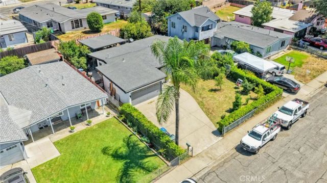 923 Hallwood Avenue, Pomona, CA 91767
