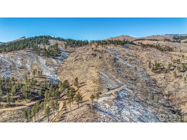 560 Wild Turkey Trl, Boulder, CO 80302