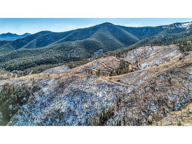 560 Wild Turkey Trl, Boulder, CO 80302