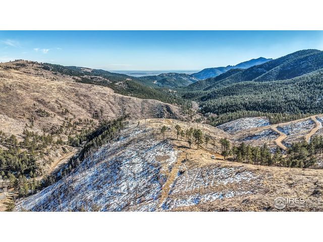 560 Wild Turkey Trl, Boulder, CO 80302