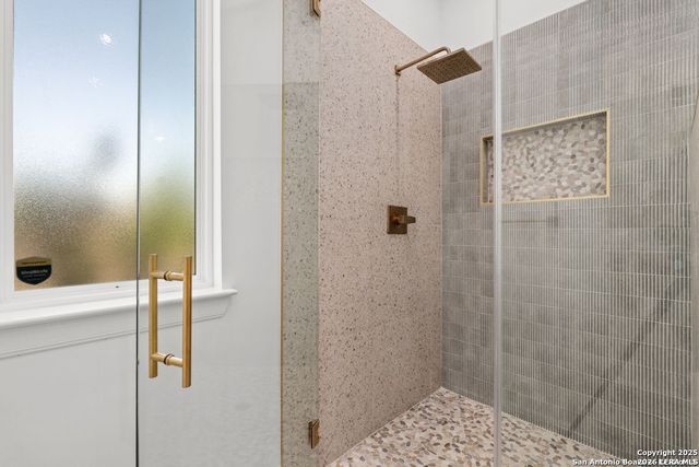230 Cassiano, San Antonio, TX 78204