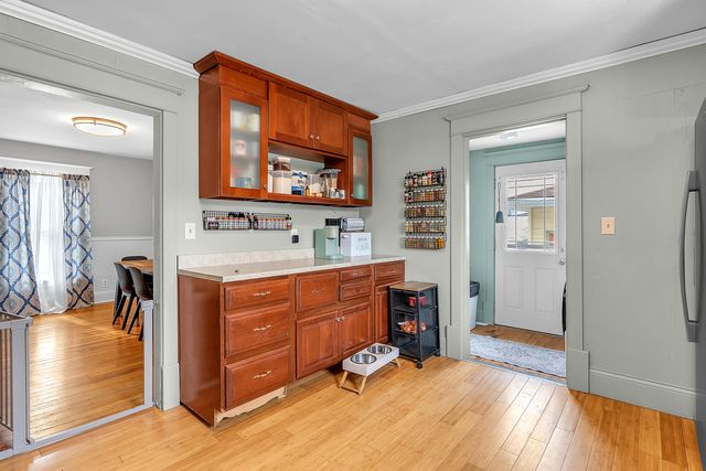 14 N Michigan Street, La Crosse, IN 46348