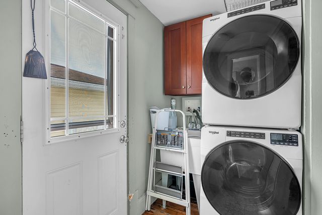 14 N Michigan Street, La Crosse, IN 46348