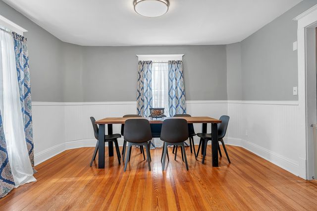 14 N Michigan Street, La Crosse, IN 46348