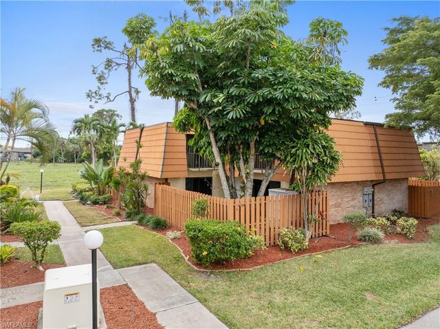 1702 Park Meadows DR # 1, Fort Myers, FL 33907