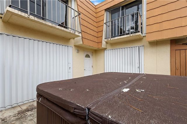 1702 Park Meadows DR # 1, Fort Myers, FL 33907