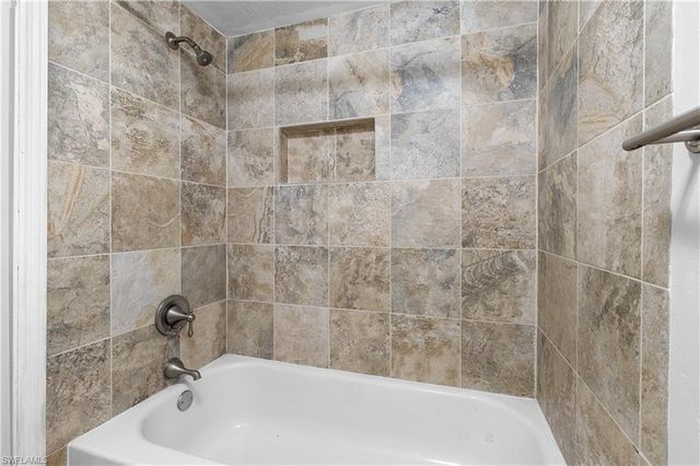 1702 Park Meadows DR # 1, Fort Myers, FL 33907