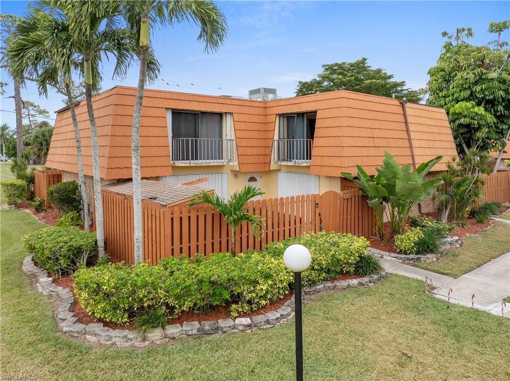 1702 Park Meadows DR # 1, Fort Myers, FL 33907