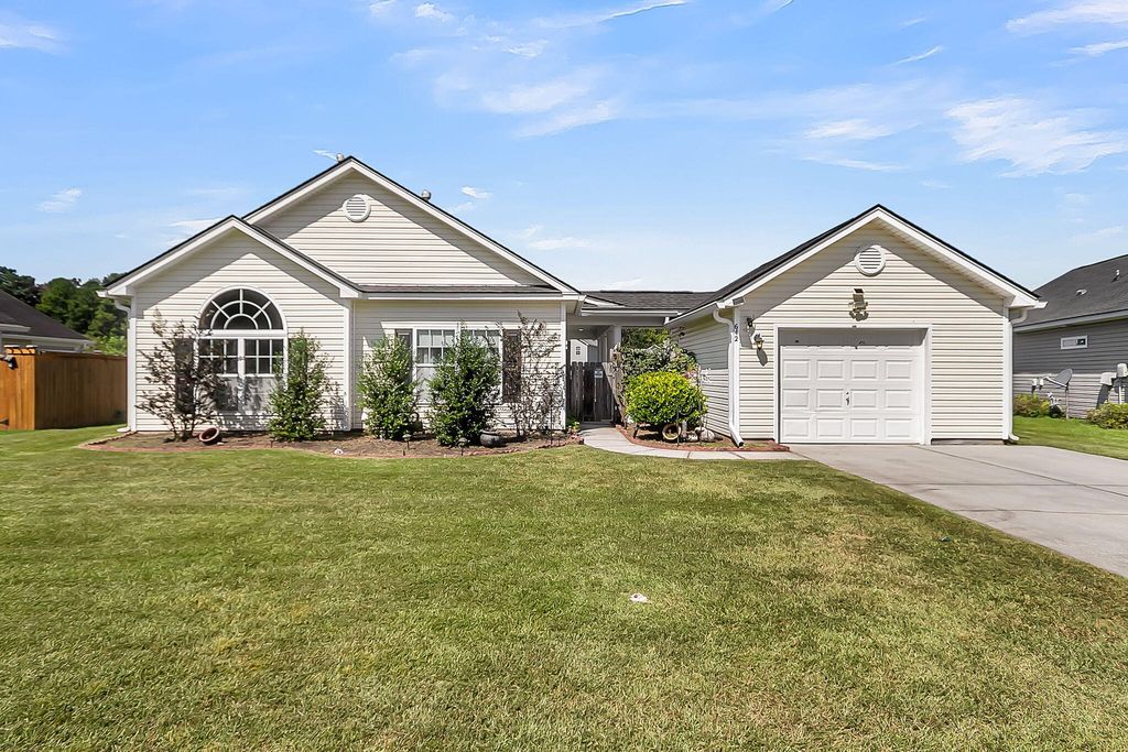 642 Savannah River Drive, Summerville, SC 29485
