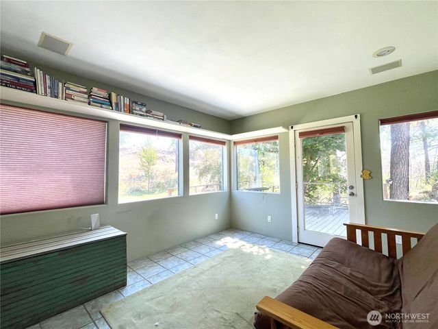 197 Cameron Lake Loop Road, Okanogan, WA 98840