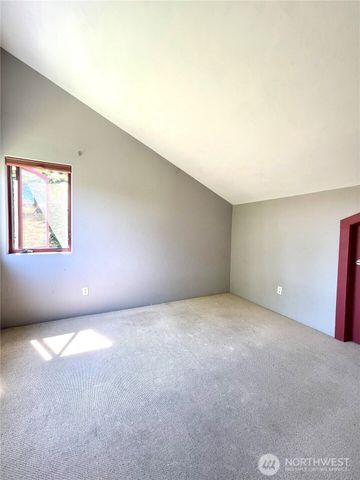 197 Cameron Lake Loop Road, Okanogan, WA 98840