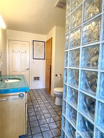 197 Cameron Lake Loop Road, Okanogan, WA 98840