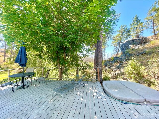 197 Cameron Lake Loop Road, Okanogan, WA 98840