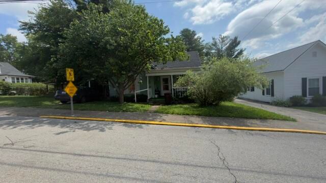 305 N Maple Street, Somerset, KY 42501