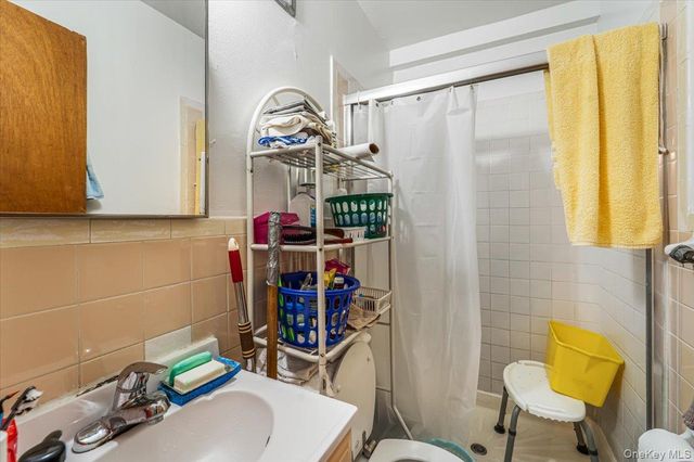 5915 Xenia Street, Corona, NY 11368