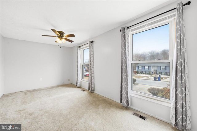 8624 IRVIN AVE, Lanham, MD 20706