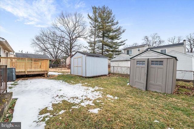 8624 IRVIN AVE, Lanham, MD 20706