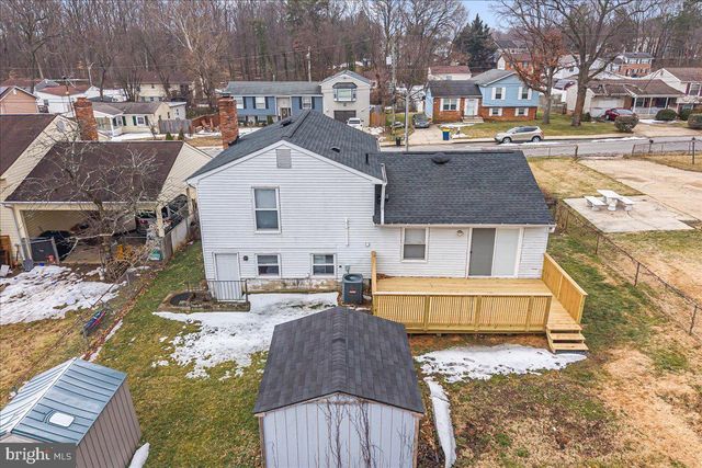 8624 IRVIN AVE, Lanham, MD 20706